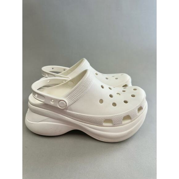Crocs Classic Bae Clog in White Size 9 - Picture 7 of 16
